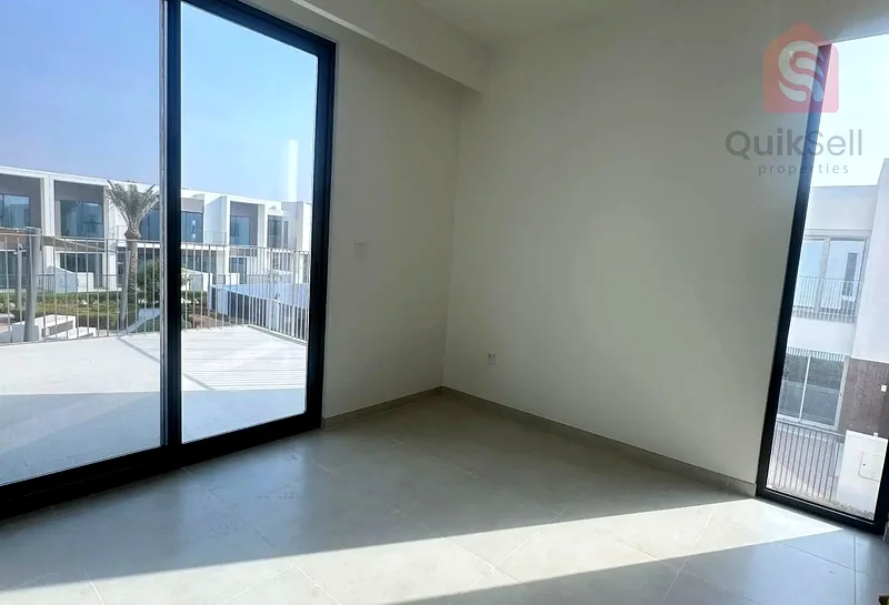 4 Bedroom+ Maid | Single Row | Park Facing63947787309057110