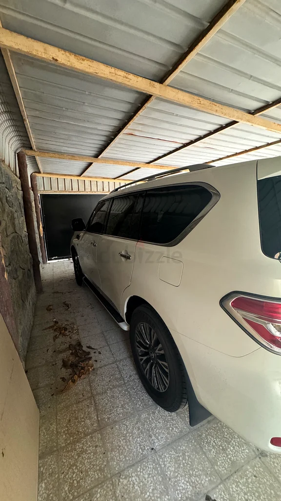 Nissan Patrol Platinum V8 full option63699059048323113