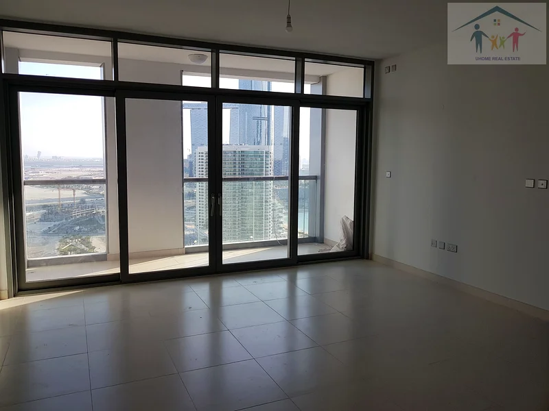 Vacant / Balcony / Next to the park63813112964099111