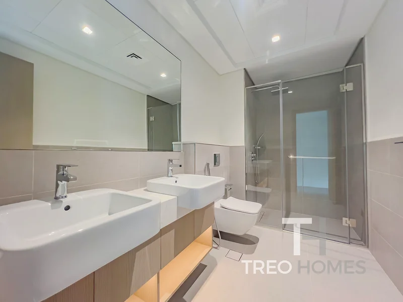 3 Bed Townhouse | Type B | Unique unit63763279703554114