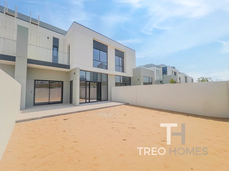 3 Bed Townhouse | Type B | Unique unit63763279703554113