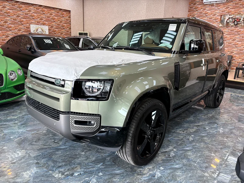Land Rover defender 110 X DYNAMIC HSE 7 SEATS63700287427330112