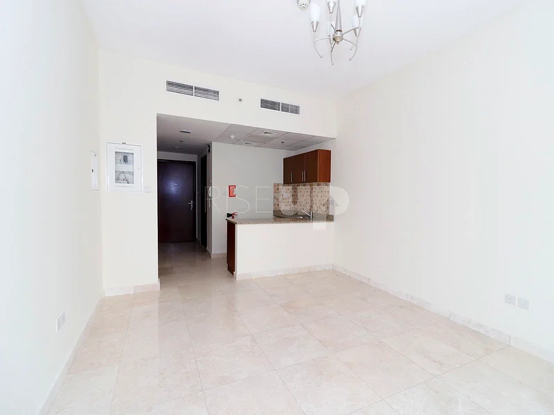 Vacant | Ready to Move | Best Price63790447277698113