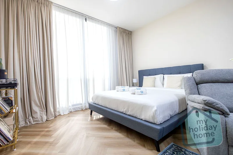 Cozy Coastal Studio with Ocean Breeze | Brand New63825290787331114
