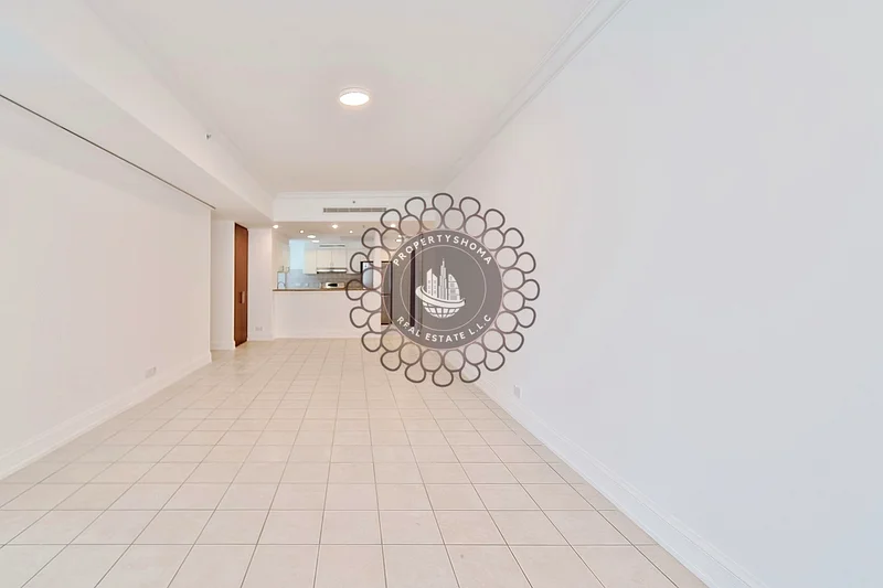 Renovated | Great Layout | Marina View64039486942979112