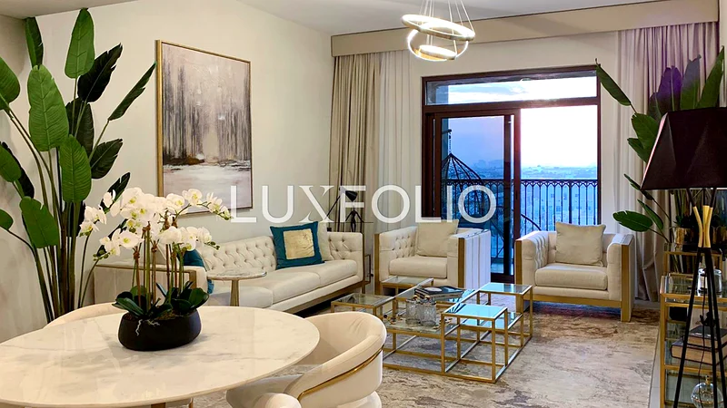 مؤثثة فاخرة | طابق عالي | شاغرة63730521789058111