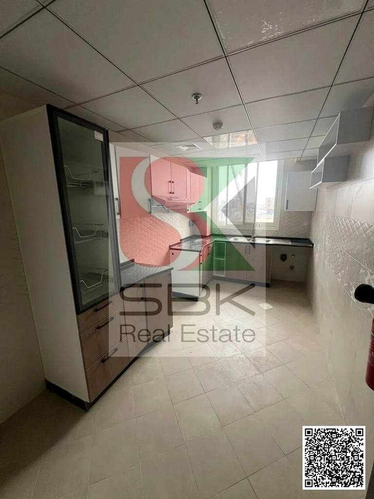 شقة جديدة بالكامل من غرفة نوم واحدة في الجرف-3 العجمان63810043854210111