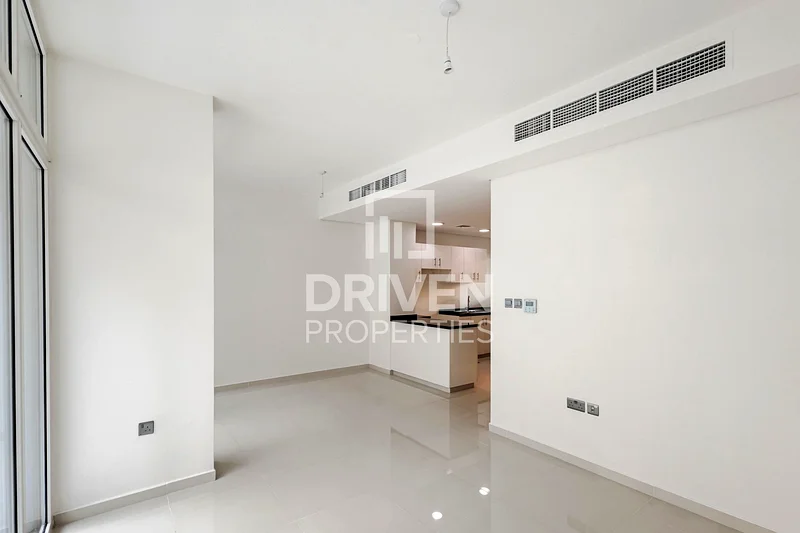 Huge Plot | Well Managed Villa | Serene Location64003011288963110