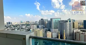 2 rooms and a hall, cash, great view, empty