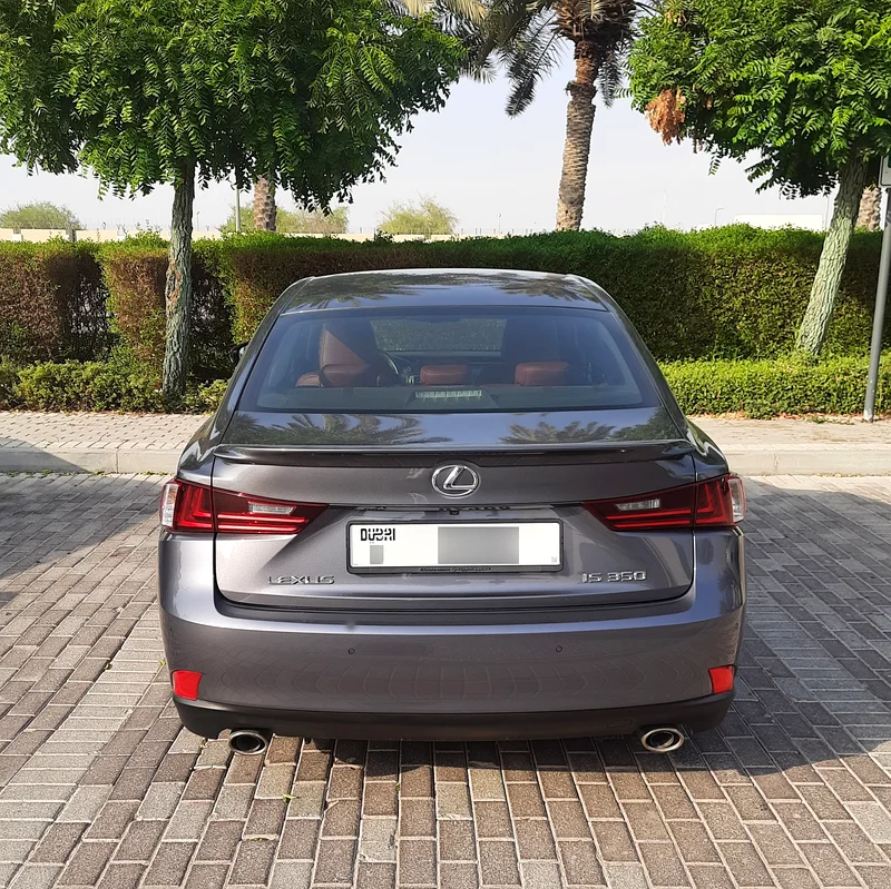 LEXUS IS350 F Sport 2014 GCC | Very Low Mileage63699025468417114