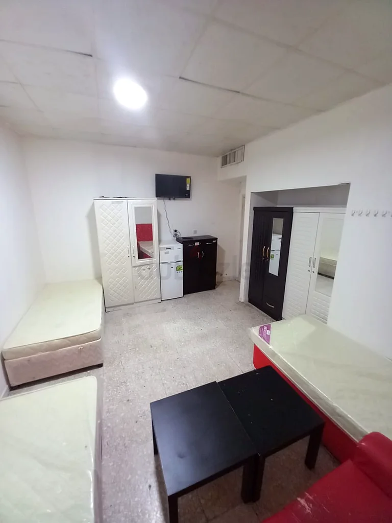 FULLY FURNISHED ROOM FOR BACHELORS (MALES), LOCATED IN AL RIGGA NEAR UNION METRO STATION63795946710275110