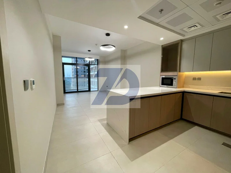 1082 sq ft | 1BHK | HIGH FLOOR63784486607107111