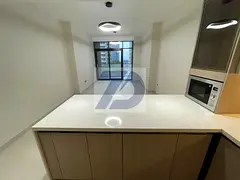 1082 sq ft | 1BHK | HIGH FLOOR