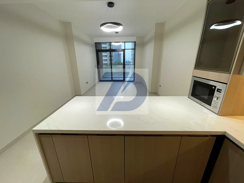 1082 sq ft | 1BHK | HIGH FLOOR63784486607107110