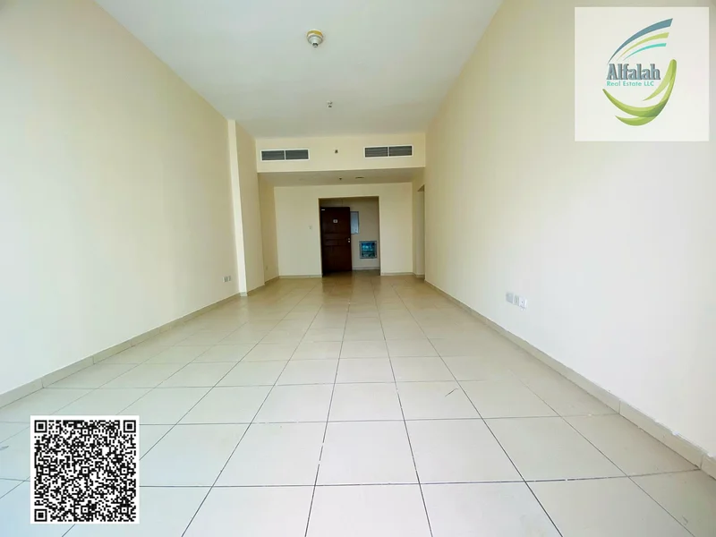 شقة مكونة من غرفتين نوم مع مطبخ مغلق للبيع في أبراج عجمان وان63867666838274113