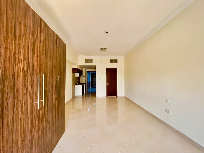 Huge Size | High Standard Studio | Gym/Pool/Parking63742188795521114