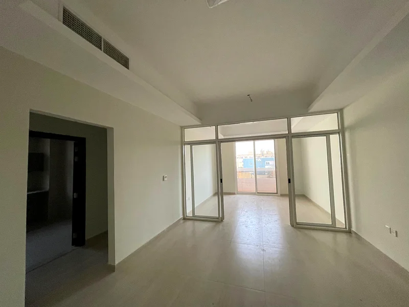 or annual rent in Ajman – Second-hand apartment in Al Rowda 3, AjmanTwo master bedrooms + spacious living room3 bathrooms (all rooms63719697555331110