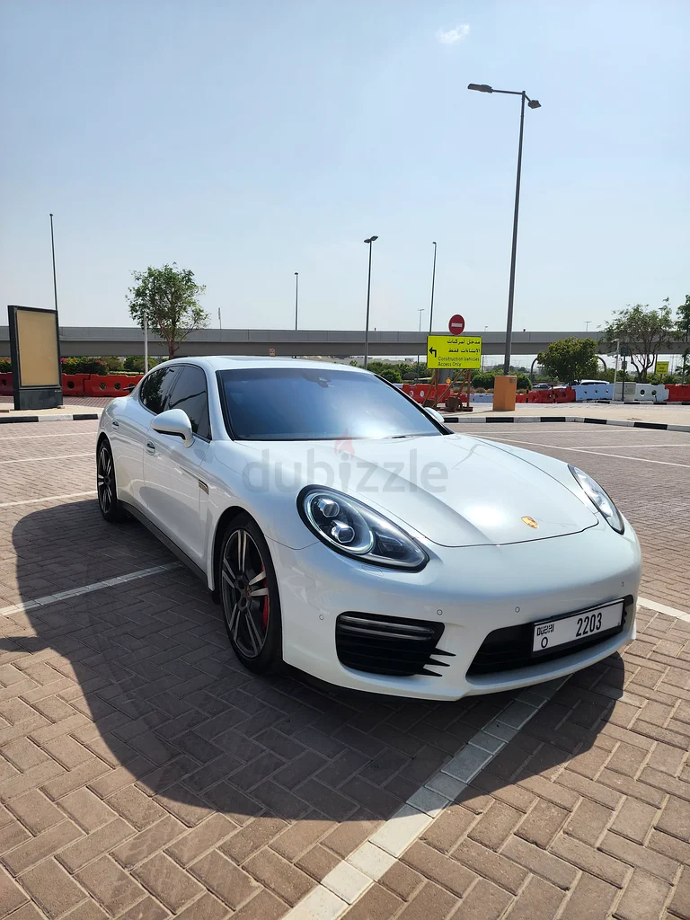 ((باناميرا GTS فائقة النظافة تم صيانتها من قبل الوكالة))63699038952577111