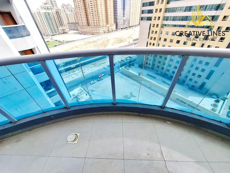 شقة من غرفتي نوم متاحة أمام موقف حافلات RTA للعزاب والموظفين63756975298434112