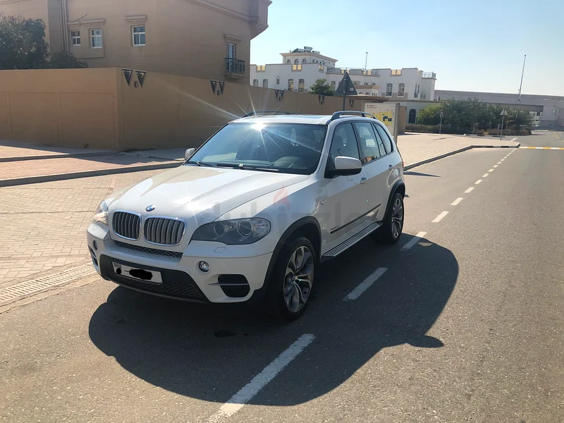 بي إم دبليو X5 2012 خليجي 4.4 تي سي V8 لاكجري لاين أعلى فئة | خالي من الفيضانات | حالة جيدة | يجب المشاهدة63699052910978114