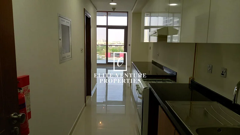 ستوديو مفروش بالكامل | موقع متميز63738198899585114