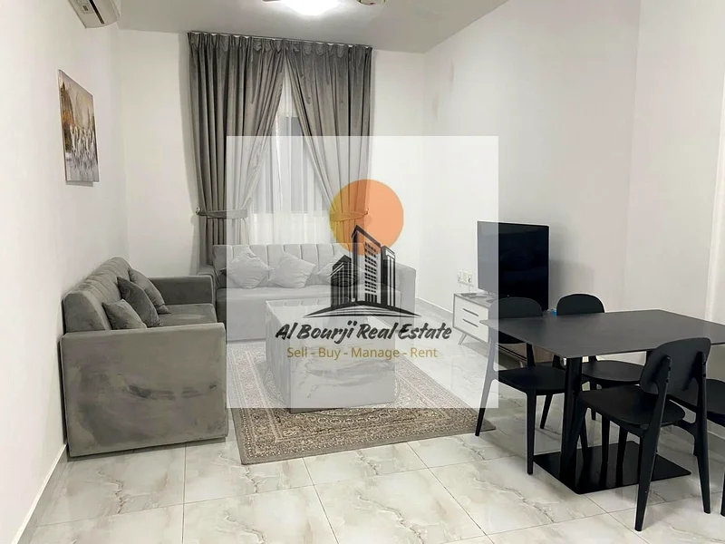 شقة فاخرة مفروشة للإيجار الشهري مع مساحة ممتازة63719697604995110
