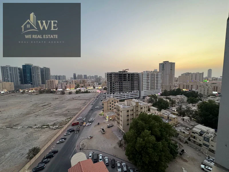 🏠 شقة للبيع – برج الفالكون ج، عجمان | إطلالة على المدينة والخور63867044657410110