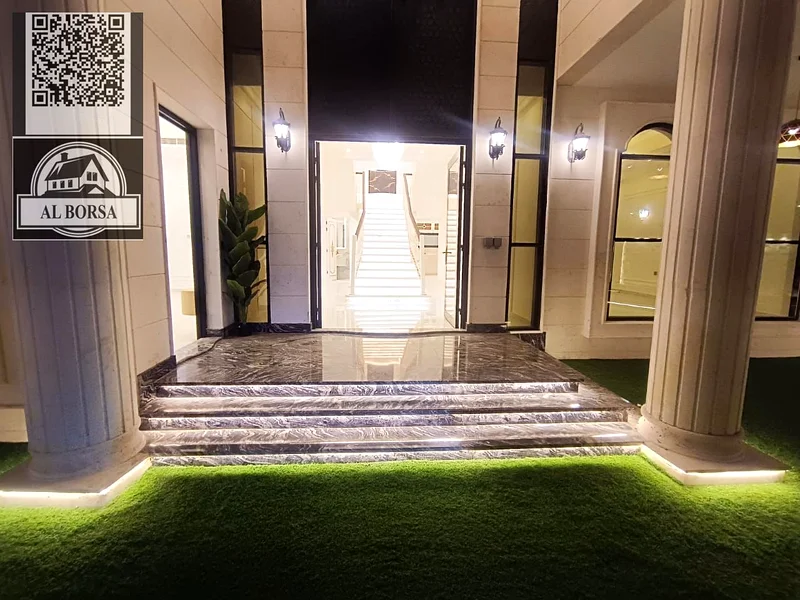 For sale, a corner villa on two streets, super deluxe finishing, 5 master bedrooms, two halls, a sp63912796339715112