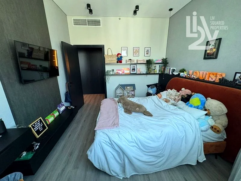 Spacious Layout | Close to Metro | Marina Views64036626376193113
