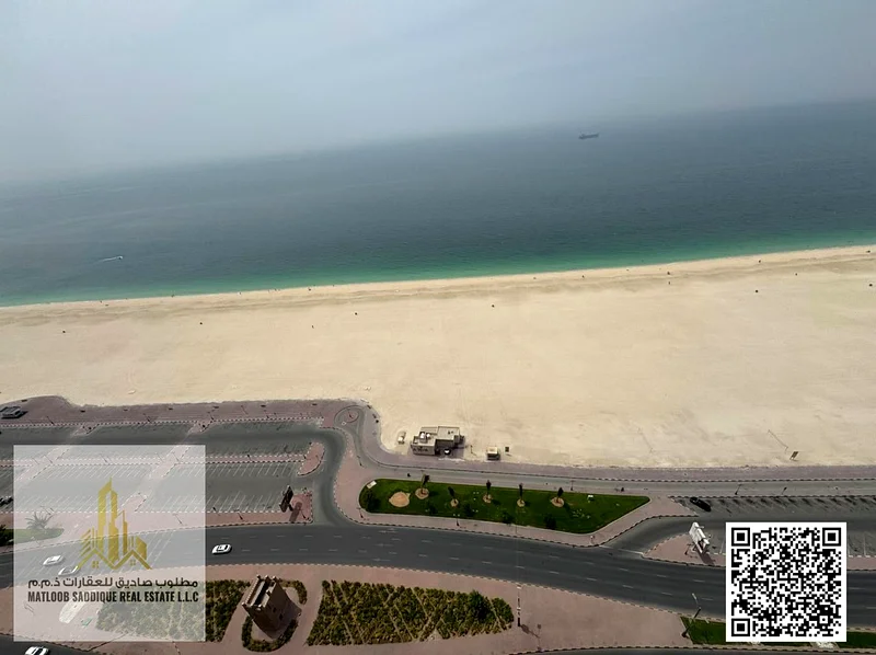 شقة مكونة من 3 غرف نوم مع إطلالة جزئية على البحر والمدينة متاحة للإيجار63811665351554113