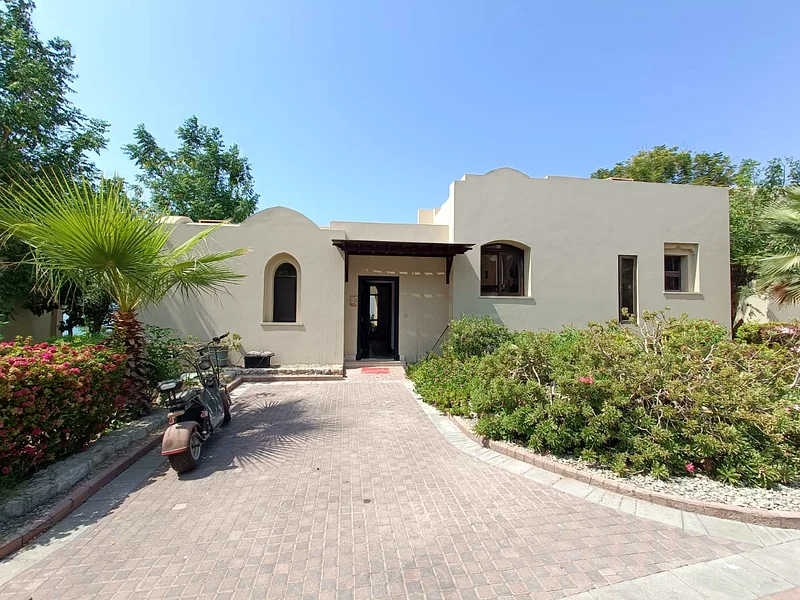 Fully upgraded || 2BR+Maid || Private Pool63858041376001113