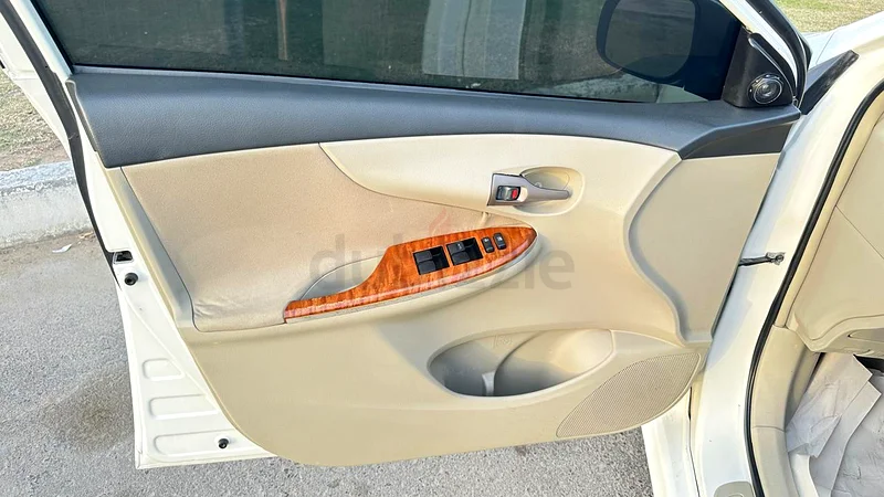 Toyota Corolla 2013 Sportz with sunroof63699050996609112