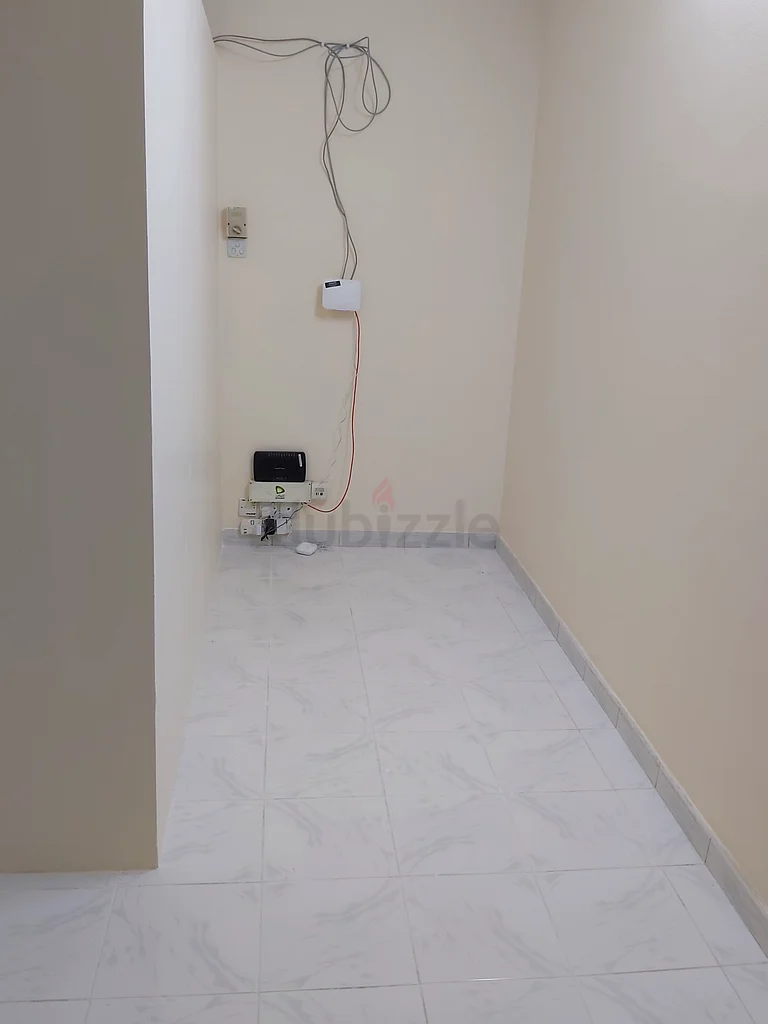 غرفة بكالوريوس تنفيذية للإيجار الشهري63796894316290112