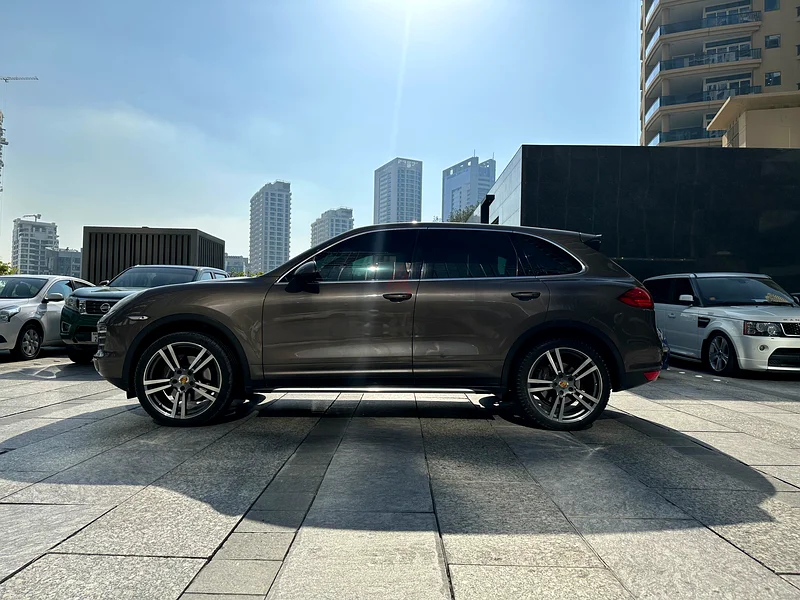 Porsche Cayenne 2014 GCC Panoramic  Urgent Sale63699038823810111