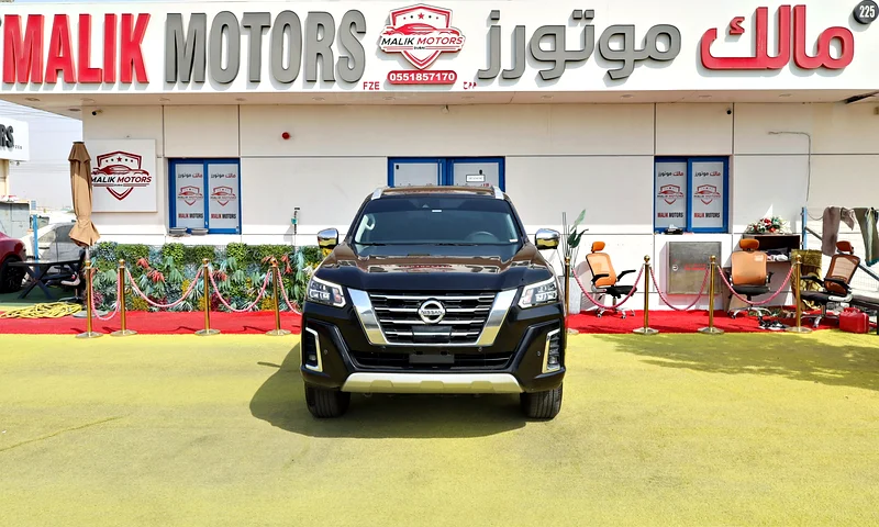 Nissan Xterra 2024 model Platinum available on cash and bank finance @ 2400 monthly with Zero dp63700380024323111