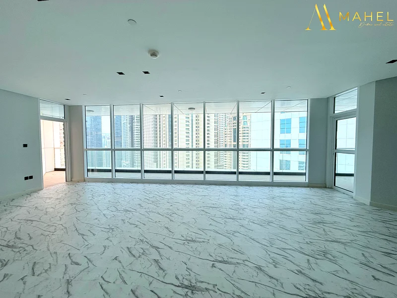 Prime Location | Upgraded | Huge Layout64037935359362114