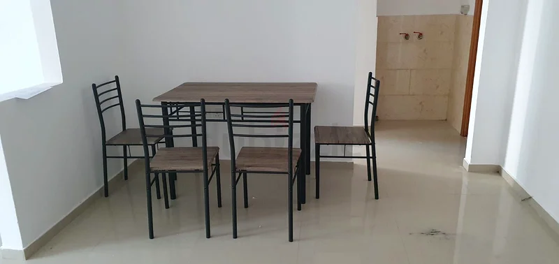 Ladies Bed space with attached Bath in DSO63797093370371111