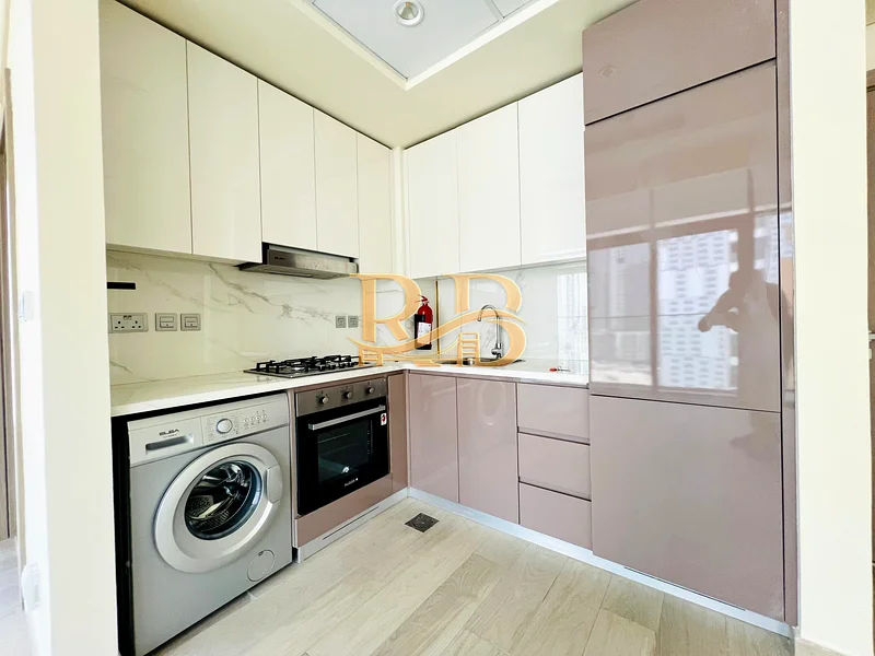 Corner 1Bhk || Spacious Layout || Higher Floor || Ready to Move63802334850819112