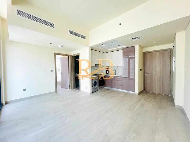 Corner 1Bhk || Spacious Layout || Higher Floor || Ready to Move63802334850819111
