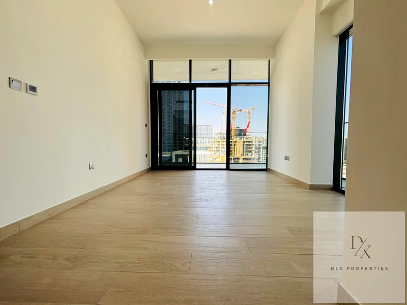 ركن | واسع | بدون تبريد مركزي63803743406210114