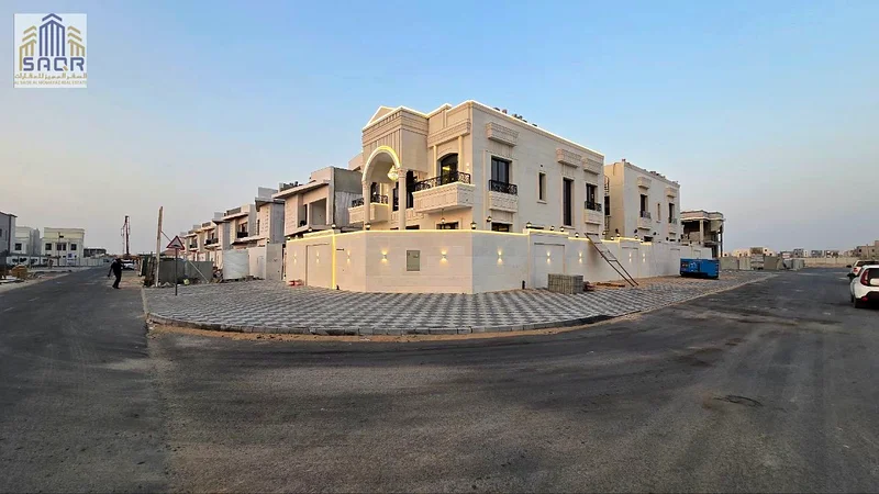 Miniature palace for sale on the corner of two streets / freehold without fees / including fees / 5 rooms63911511013889111