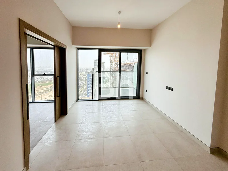 High Floor | Balcony | Golf Course View | Study63738668456194110