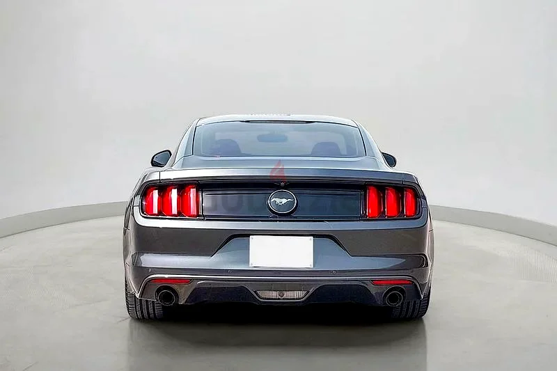Ford Mustang Fastback 3.7L | 3 free Services with Altayer | GCC Specifications
Direct From The Owner63699041613697114