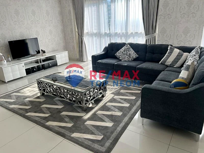 Prime Location || Fully Furnished || Highest Floor63789600626433110
