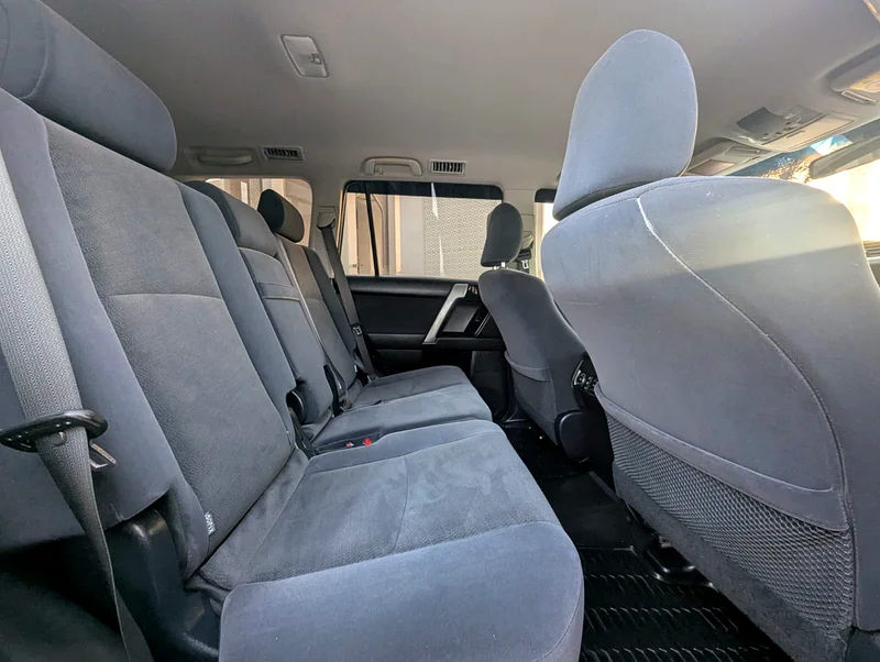 TOYOTA PRADO 2015 DIESEL 3.0L V4 GCC LOW MILEAGE IN EXCELLENT CONDITION63700380727937114