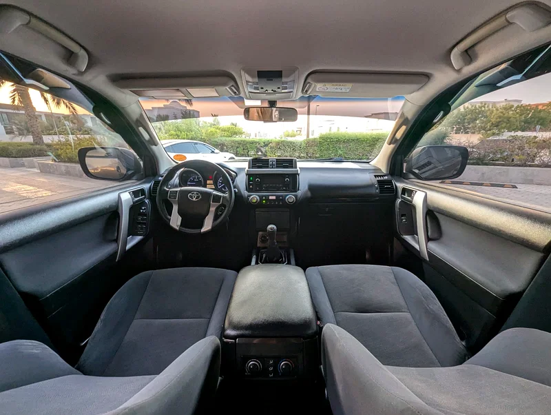 TOYOTA PRADO 2015 DIESEL 3.0L V4 GCC LOW MILEAGE IN EXCELLENT CONDITION63700380727937112