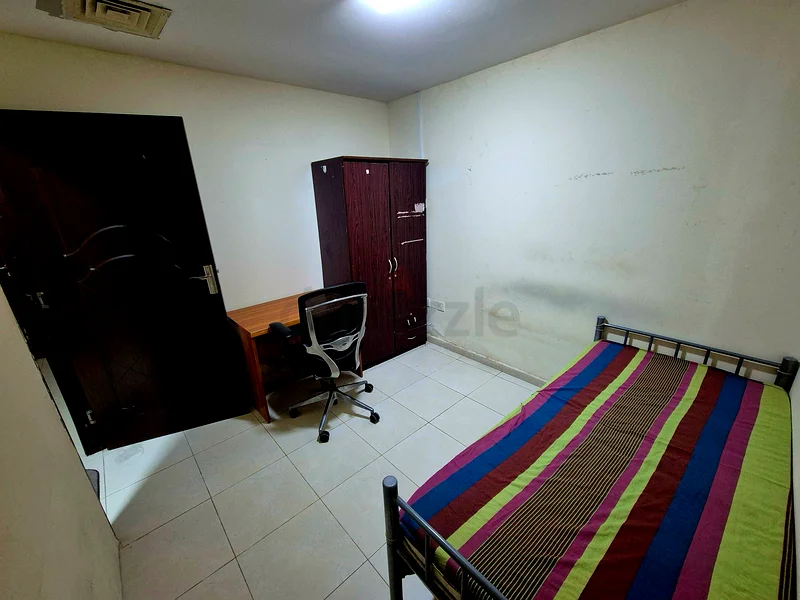Single used closed partition in Al Nahda 1 WiFi,Dewa with fully furnished kitchen included.63796791766402110