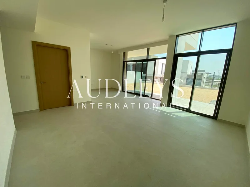 جديد بالكامل | نفس صف وسائل الراحة | النوع أ63762121872003112