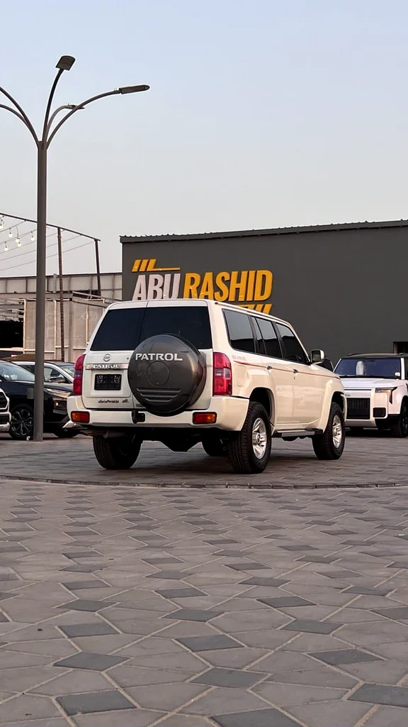 Nissan Patrol Safari 2017 | Best Deal Available63699058801667114