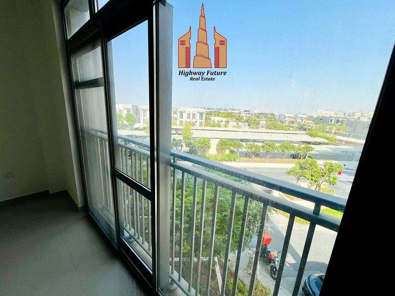 ستوديو جديد بالكامل | مطبخ منفصل مع جميع وسائل الراحة | وصول عبر جسر للمشاة إلى مركز المدينة العزيه63705460449025114